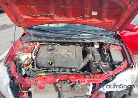 2013 Toyota Corolla L z USA, uszkodzony, nr VIN 2T1BU4EE9DC105124